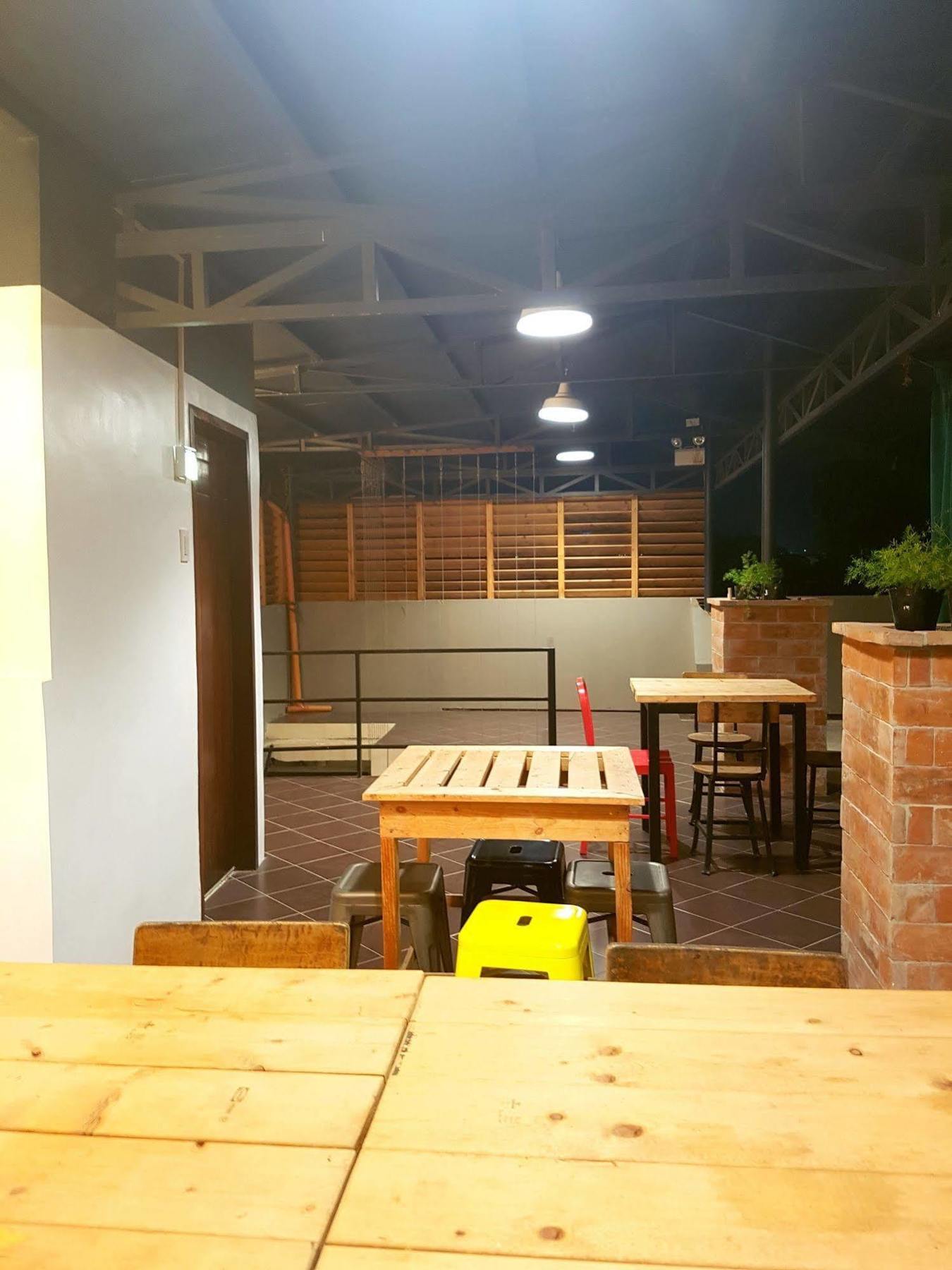 Aliria Bed And Breakfast Tagbilaran Exterior foto